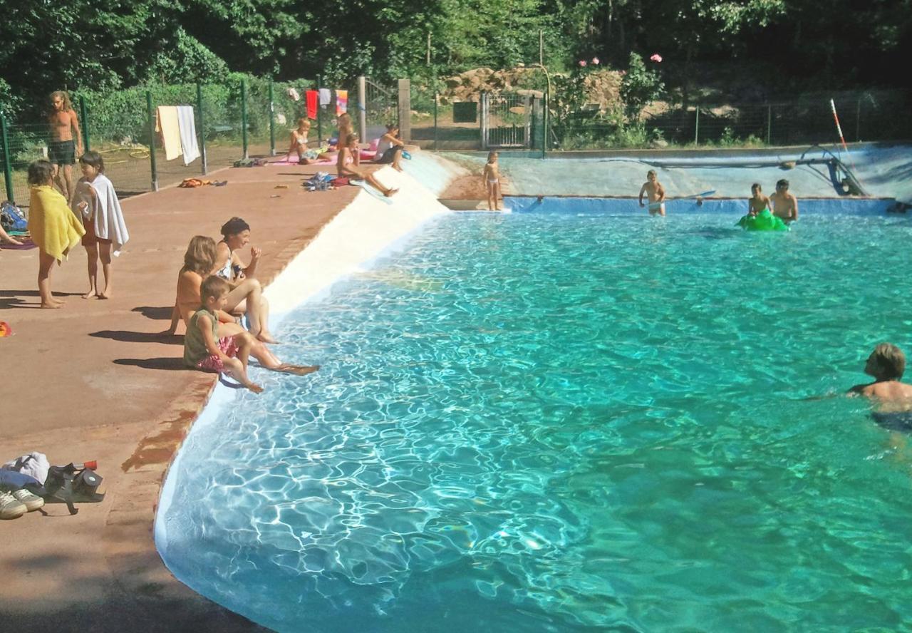 Camping Le P'Tit Bonheur Escaro ภายนอก รูปภาพ